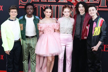 Netflix 'in şimdiye kadarki en pahalı filmi' The Electric State '320 milyon dolara mal oldu, bugün 14 Mart 2025' te gösterime girdi. Millie Bobby Brown Michelle 'i oynuyor. Santa Monica, LOS ANGELES, CALIFORNIA, ABD - 28 Haziran: Bobby Brown ve diğerleri.