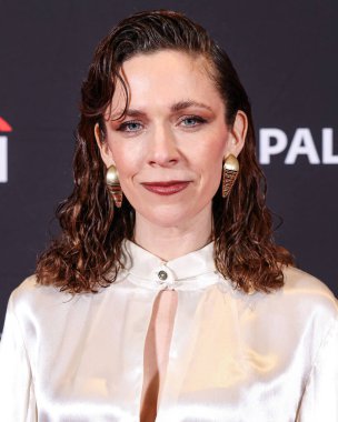 Amerikalı aktör ve yazar Jen Tullock 2025 PaleyFest LA 'e (42. Geleneksel William S. Paley Televizyon Festivali) - Apple TV +' İşten Çıkarma 'Sezon 2, 21 Mart 2025' te Hollywood, Los Angeles, Kaliforniya 'da Dolby Tiyatrosu' nda gerçekleştirildi.