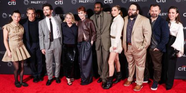 Sarah Bock, Ben Stiller, Adam Scott, Patricia Arquette, Britt Lower, Tramell Tillman, Dichen Lachman, Zach Cherry, Dan Erickson ve Jen Tullock 21 Mart 2025 'te Los Angeles' taki PaleyFest Los Angeles 'a geldiler..
