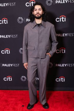 Amerikalı aktör Xolo Mariduena (Xolo Mariduena) 2025 PaleyFest LA (42. Geleneksel William S. Paley Televizyon Festivali) - Netflix 'in' Kobra Kai 'sezonu 6.