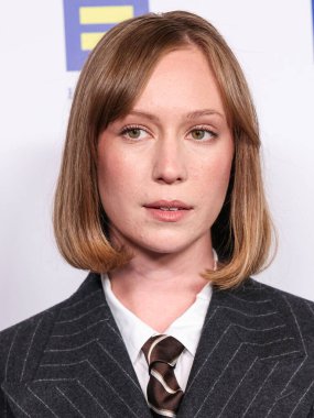 Amerikalı aktris ve komedyen Hannah Einbinder, 22 Mart 2025 'te Fairmont Century Plaza' da düzenlenen 2025 Los Angeles İnsan Hakları Kampanyası 'na geldi..