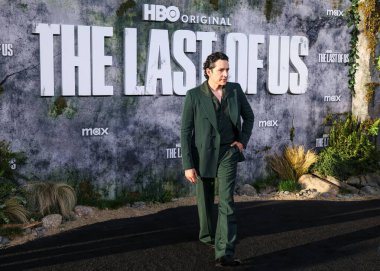 Amerikalı aktör ve yapımcı Gabriel Luna, HBO 'nun ikinci sezonunun Los Angeles Prömiyeri' The Last Of Us 'sezonuna 24 Mart 2025' te Hollywood, Los Angeles, Kaliforniya, ABD 'de IMAX Çin Tiyatrosu' nda katıldı..