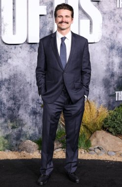 Amerikalı aktör Jason Ritter, HBO 'nun ikinci sezonunun Los Angeles Prömiyeri' The Last Of Us 'sezonuna 24 Mart 2025' te Hollywood, Los Angeles, Kaliforniya 'da IMAX Çin Tiyatrosu' nda katıldı..