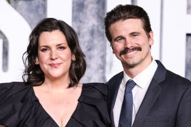 Melanie Lynskey ve kocası Jason Ritter, HBO 'nun orijinal dizisinin Los Angeles Premiere of HBO' nun 