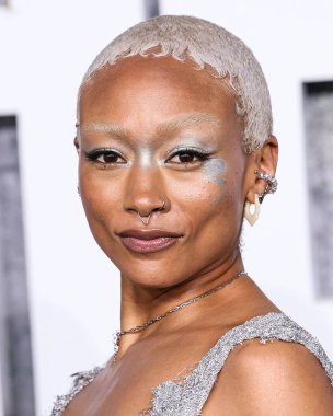 Amerikalı aktris ve sanatçı Tati Gabrielle, HBO 'nun orijinal dizisinin Los Angeles Premiere of HBO' nun 'The Last Of Us' sezonunun ikinci sezonuna 24 Mart 2025 'te Hollywood, Los Angeles, Kaliforniya, ABD' de IMAX Çin Tiyatrosu 'nda katıldı..