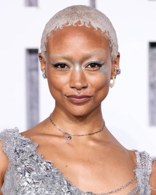 Amerikalı aktris ve sanatçı Tati Gabrielle, HBO 'nun orijinal dizisinin Los Angeles Premiere of HBO' nun 'The Last Of Us' sezonunun ikinci sezonuna 24 Mart 2025 'te Hollywood, Los Angeles, Kaliforniya, ABD' de IMAX Çin Tiyatrosu 'nda katıldı..