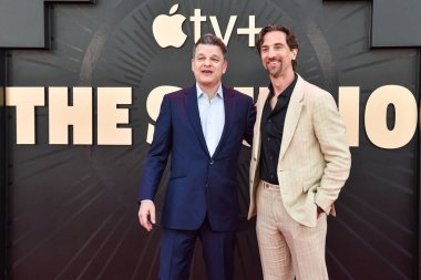 Evan Goldberg ve James Weaver, 24 Mart 2025 'te Los Angeles, Kaliforniya, ABD' de bulunan Akademi Sinema Müzesi 'nde gerçekleştirilen Apple TV' nin dünya prömiyeri + 'The Stüdyo' 1.. 