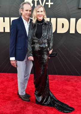 Bo Welch ve eşi Catherine O 'Hara, 24 Mart 2025' te Los Angeles, Kaliforniya, ABD 'de bulunan Akademi Sinema Müzesi' nde düzenlenen Apple TV 'nin dünya prömiyeri +' The Stüdyo '1.. 