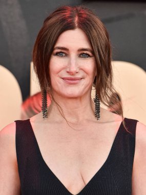 Amerikalı aktris ve komedyen Kathryn Hahn, Apple TV 'nin dünya prömiyeri +' The Stüdyo 'Sezon 1' e 24 Mart 2025 'te Los Angeles, Kaliforniya, ABD' deki Academy Museum of Motion Pictures 'ta geldi..