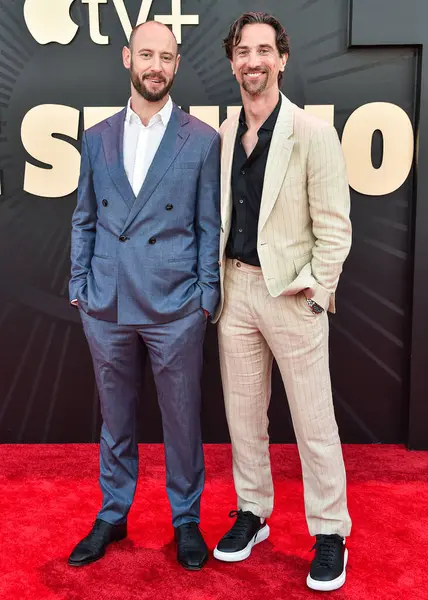 Evan Goldberg ve James Weaver, 24 Mart 2025 'te Los Angeles, Kaliforniya, ABD' de bulunan Akademi Sinema Müzesi 'nde gerçekleştirilen Apple TV' nin dünya prömiyeri + 'The Stüdyo' 1.. 