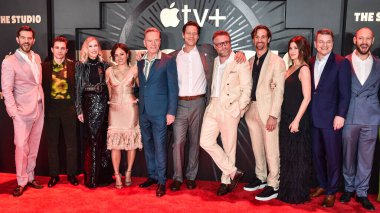 Aktör kadrosu, 24 Mart 2025 'te Los Angeles, Kaliforniya, ABD' deki Akademi Sinema Müzesi 'nde düzenlenen Apple TV' nin dünya prömiyeri + 'The Studio' 1..