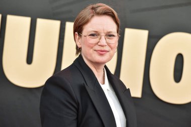 Sarah Polley, 24 Mart 2025 'te Los Angeles, Kaliforniya' da Akademi Sinema Müzesi 'nde gerçekleştirilen Apple TV' nin dünya prömiyeri Stüdyo 1 'e ulaştı.. 
