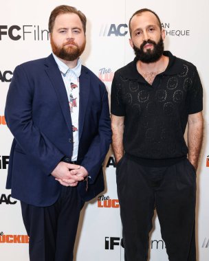 Amerikalı aktör Paul Walter Hauser ve Kolombiyalı film yönetmeni Samir Oliveros, 25 Mart 2025 'te Santa Monica, Los Angeles, Kaliforniya' da düzenlenen IFC Filmcilik Özel Gösterimi 'nin 