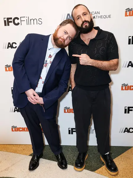 Amerikalı aktör Paul Walter Hauser ve Kolombiyalı film yönetmeni Samir Oliveros, 25 Mart 2025 'te Santa Monica, Los Angeles, Kaliforniya' da düzenlenen IFC Filmcilik Özel Gösterimi 'nin 