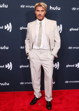 Chris Appleton, 27 Mart 2025 'te Beverly Hilton Hotel' de düzenlenen 36. Yıllık GLAAD Medya Ödülleri 'ne geliyor..