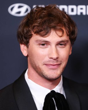 Cooper Koch, 27 Mart 2025 'te Beverly Hilton Hotel' de düzenlenen 36. Yıllık GLAAD Medya Ödülleri 'ne geliyor..