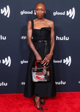 Dior 'u giyen İngiliz aktris ve şarkıcı Cynthia Erivo, 27 Mart 2025' te Beverly Hills, Los Angeles, Kaliforniya, ABD 'deki The Beverly Hilton Hotel' de düzenlenen 36..         