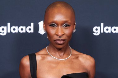 Dior 'u giyen İngiliz aktris ve şarkıcı Cynthia Erivo, 27 Mart 2025' te Beverly Hills, Los Angeles, Kaliforniya, ABD 'deki The Beverly Hilton Hotel' de düzenlenen 36..         