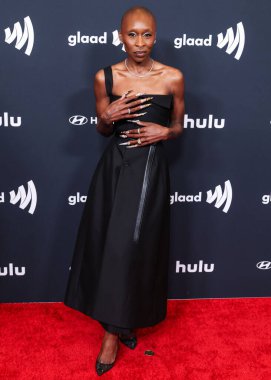 Dior 'u giyen İngiliz aktris ve şarkıcı Cynthia Erivo, 27 Mart 2025' te Beverly Hills, Los Angeles, Kaliforniya, ABD 'deki The Beverly Hilton Hotel' de düzenlenen 36..         