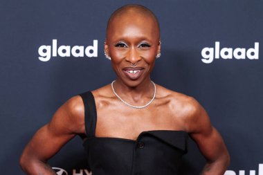 Dior 'u giyen İngiliz aktris ve şarkıcı Cynthia Erivo, 27 Mart 2025' te Beverly Hills, Los Angeles, Kaliforniya, ABD 'deki The Beverly Hilton Hotel' de düzenlenen 36..         