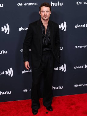 Dylan Efron, 27 Mart 2025 'te Beverly Hilton Hotel' de düzenlenen 36. Yıllık GLAAD Medya Ödülleri 'ne geldi..