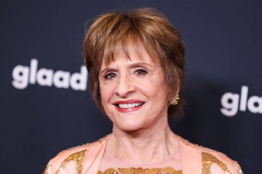Patti LuPone, 27 Mart 2025 'te Beverly Hilton Hotel' de düzenlenen 36. Geleneksel GLAAD Medya Ödülleri 'ne geldi.. 