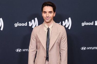 Paul W. Downs, 27 Mart 2025 'te Beverly Hilton Hotel' de düzenlenen 36. Yıllık GLAAD Medya Ödülleri 'ne geliyor..