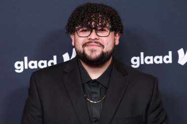 Rico Rodriguez, 27 Mart 2025 'te Beverly Hilton Oteli' nde düzenlenen 36. GLAAD Medya Ödülleri 'ne geliyor..