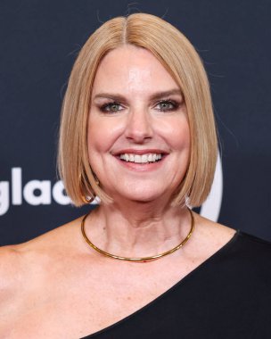 Sarah Kate Ellis, 27 Mart 2025 'te Beverly Hilton Oteli' nde düzenlenen 36. GLAAD Medya Ödülleri 'ne geliyor..