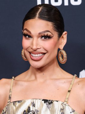 Amerikalı sanatçı ve aktör Valentina (James Andrew Leyva), 27 Mart 2025 'te Beverly Hills, Los Angeles, Kaliforniya, ABD' de düzenlenen 36..