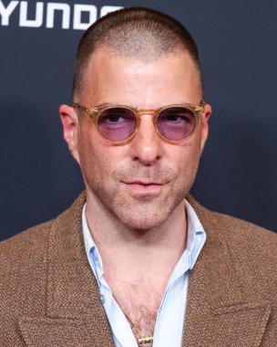 Amerikalı aktör ve sahne sanatçısı Zachary Quinto, 27 Mart 2025 'te Beverly Hills, Los Angeles, Kaliforniya, ABD' de düzenlenen 36. Yıllık GLAAD Medya Ödülleri 'ne ulaştı..