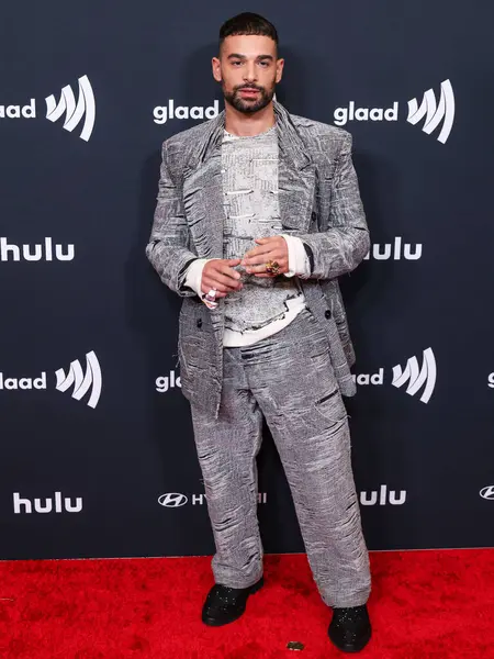 Johnny Sibilly, 27 Mart 2025 'te Beverly Hilton Hotel' de düzenlenen 36. GLAAD Medya Ödülleri 'ne geliyor..
