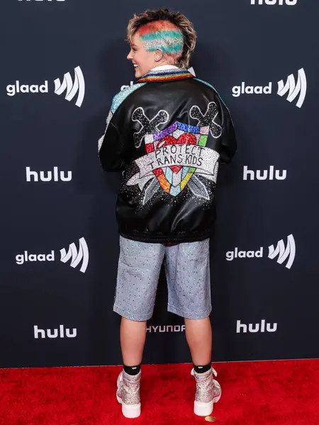 Amerikalı şarkıcı ve dansçı JoJo Siwa, 27 Mart 2025 'te Beverly Hilton Hotel' de düzenlenen 36. Geleneksel GLAAD Medya Ödülleri 'ne geldi..