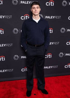 Amerikalı aktör Gideon Glick, 29 Mart 2025 'te Dolby Tiyatrosu' nda düzenlenen 2025 PaleyFest LA (42. William S. Paley Televizyon Festivali) - 'Gilmore Girls, The Marvelous Mrs. Maisel, And Etoile: The Amy Sherman-Palladino Multiverse' e geldi.