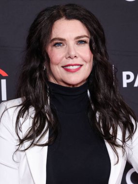 Lauren Graham, 29 Mart 2025 'te Hollywood, Los Angeles, Kaliforniya, ABD' de düzenlenen 42. William S. Paley Televizyon Festivali - 'Gilmore Girls, The Marvelous Mrs. Maisel, And Etoile: The Amy Sherman-Palladino Multiverse' e geldi.