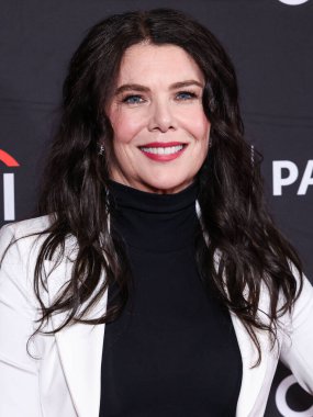 Lauren Graham, 29 Mart 2025 'te Hollywood, Los Angeles, Kaliforniya, ABD' de düzenlenen 42. William S. Paley Televizyon Festivali - 'Gilmore Girls, The Marvelous Mrs. Maisel, And Etoile: The Amy Sherman-Palladino Multiverse' e geldi.