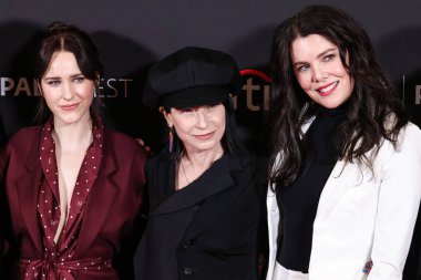 Rachel Brosnahan, Amy Sherman-Palladino ve Lauren Graham 29 Mart 2025 'te Hollywood, Los Angeles, Kaliforniya, ABD' de düzenlenen 42. William S. Paley Televizyon Festivali 'ndeki Gilmore Girls' e geldiler..