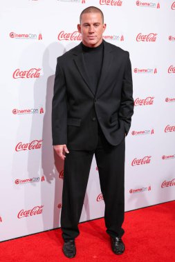 Channing Tatum, Cinema United 'ın resmi toplantısı olan Caesars Palace' daki Omnia Gece Kulübü 'nde 3 Nisan 2025 tarihinde Las Vegas, Nevada, ABD' de düzenlenen CinemaCon Büyük Ekran Başarı Ödülleri 'ne katılır..