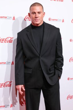 Channing Tatum, Cinema United 'ın resmi toplantısı olan Caesars Palace' daki Omnia Gece Kulübü 'nde 3 Nisan 2025 tarihinde Las Vegas, Nevada, ABD' de düzenlenen CinemaCon Büyük Ekran Başarı Ödülleri 'ne katılır..