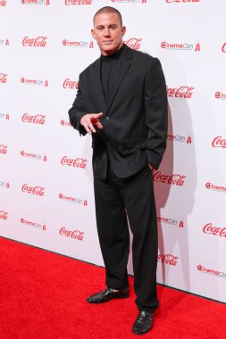 Channing Tatum, Cinema United 'ın resmi toplantısı olan Caesars Palace' daki Omnia Gece Kulübü 'nde 3 Nisan 2025 tarihinde Las Vegas, Nevada, ABD' de düzenlenen CinemaCon Büyük Ekran Başarı Ödülleri 'ne katılır..