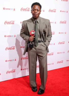 David Jonsson, Yeni Nesil Ödülü sahibi, CinemaCon Big Screen Achievement Awards at Omnia Nightclub at Caesars Palace, the official Congress of CinemaCon, Cinema United, 3 Nisan 2025 tarihinde Las Vegas, Nevada, ABD.