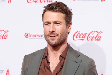 Yılın Yıldızı ödülünü kazanan Glen Powell, CinemaCon Büyük Ekran Başarı Ödülleri 'ne Ceasars Palace' daki Omnia Gece Kulübü CinemaCon 'da, Cinema United' ın resmi kongresi sırasında, 3 Nisan 2025 tarihinde Las Vegas, Nevada, ABD 'de katılmıştır..