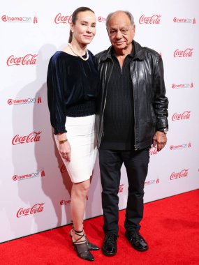 Natasha Rubin ve kocası Cheech Marin, Cinema United 'ın resmi toplantısı olan Caesars Palace' daki Omnia Gece Kulübü 'nde 3 Nisan 2025 tarihinde Las Vegas, Nevada, ABD' de düzenlenen CinemaCon Büyük Ekran Başarı Ödülleri 'ne katıldılar..
