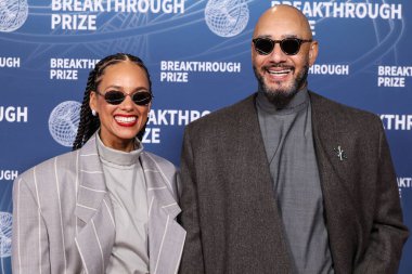 Alicia Keys ve kocası Swizz Beatz, 5 Nisan 2025 'te Santa Monica, Los Angeles, Kaliforniya, ABD' de Barker Hangar 'da düzenlenen 11..