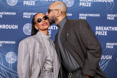 Alicia Keys ve kocası Swizz Beatz, 5 Nisan 2025 'te Santa Monica, Los Angeles, Kaliforniya, ABD' de Barker Hangar 'da düzenlenen 11..