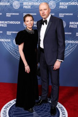 Cady McClain ve Piotr Aswierczewski, 5 Nisan 2025 'te ABD' nin Kaliforniya eyaletinin Santa Monica şehrinde Barker Hangar 'da düzenlenen 11..