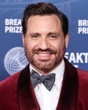 Edgar Ramirez, 5 Nisan 2025 'te Barker Hangarı' nda düzenlenen 11. Yıllık Büyük Buluş Ödül Töreni 'ne geliyor..