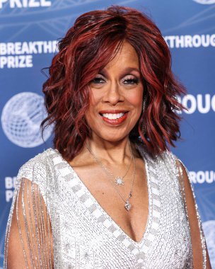 Gayle King, 5 Nisan 2025 'te Barker Hangarı' nda düzenlenen 11. Yıllık Büyük Buluş Ödül Töreni 'ne geliyor..      