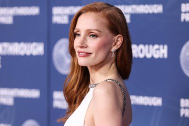 Gucci ve Damiani mücevherlerini takan Amerikalı aktris ve yapımcı Jessica Chastain, 5 Nisan 2025 'te Santa Monica, Los Angeles, Kaliforniya, ABD' de Barker Hangar 'da düzenlenen 11..