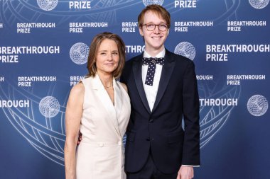 Jodie Foster ve oğlu Kit Bernard Foster, 5 Nisan 2025 'te Santa Monica, Los Angeles, Kaliforniya, ABD' de Barker Hangarı 'nda düzenlenen 11..     